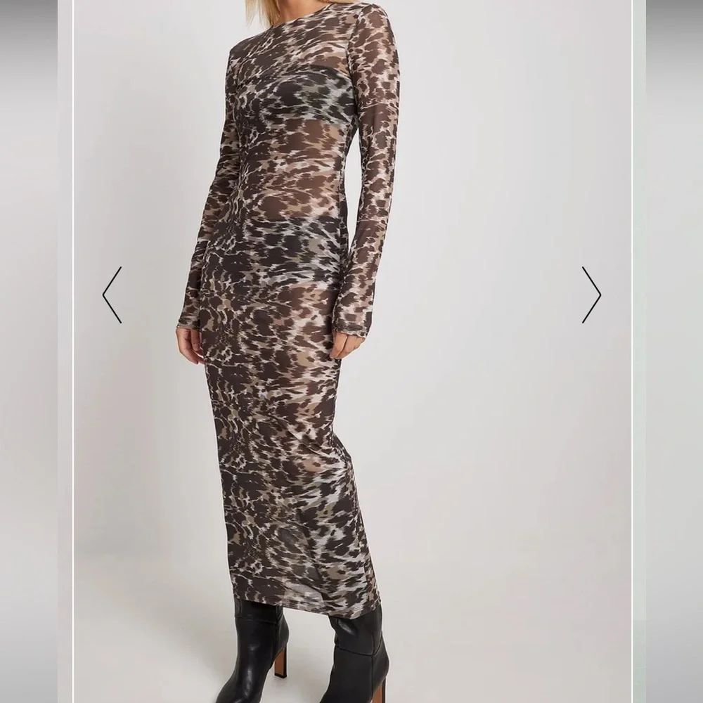 Tight Mesh Midi Dress - Picture 5 of 7